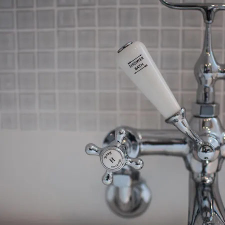 宾馆 埃勒比乡村宾馆 3*