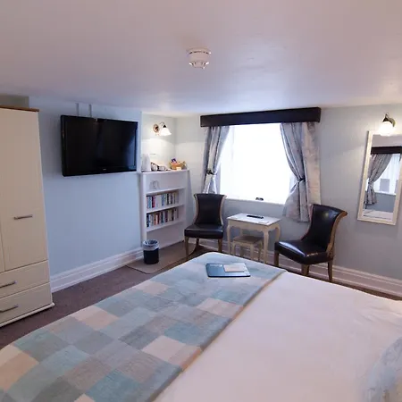 宾馆 埃勒比乡村宾馆 3*