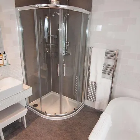 Country Inn 3*
