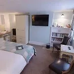 埃勒比乡村宾馆 宾馆 3*