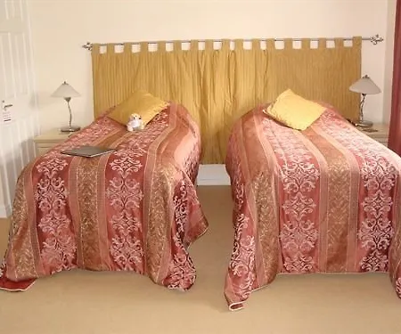 Country Inn 2*